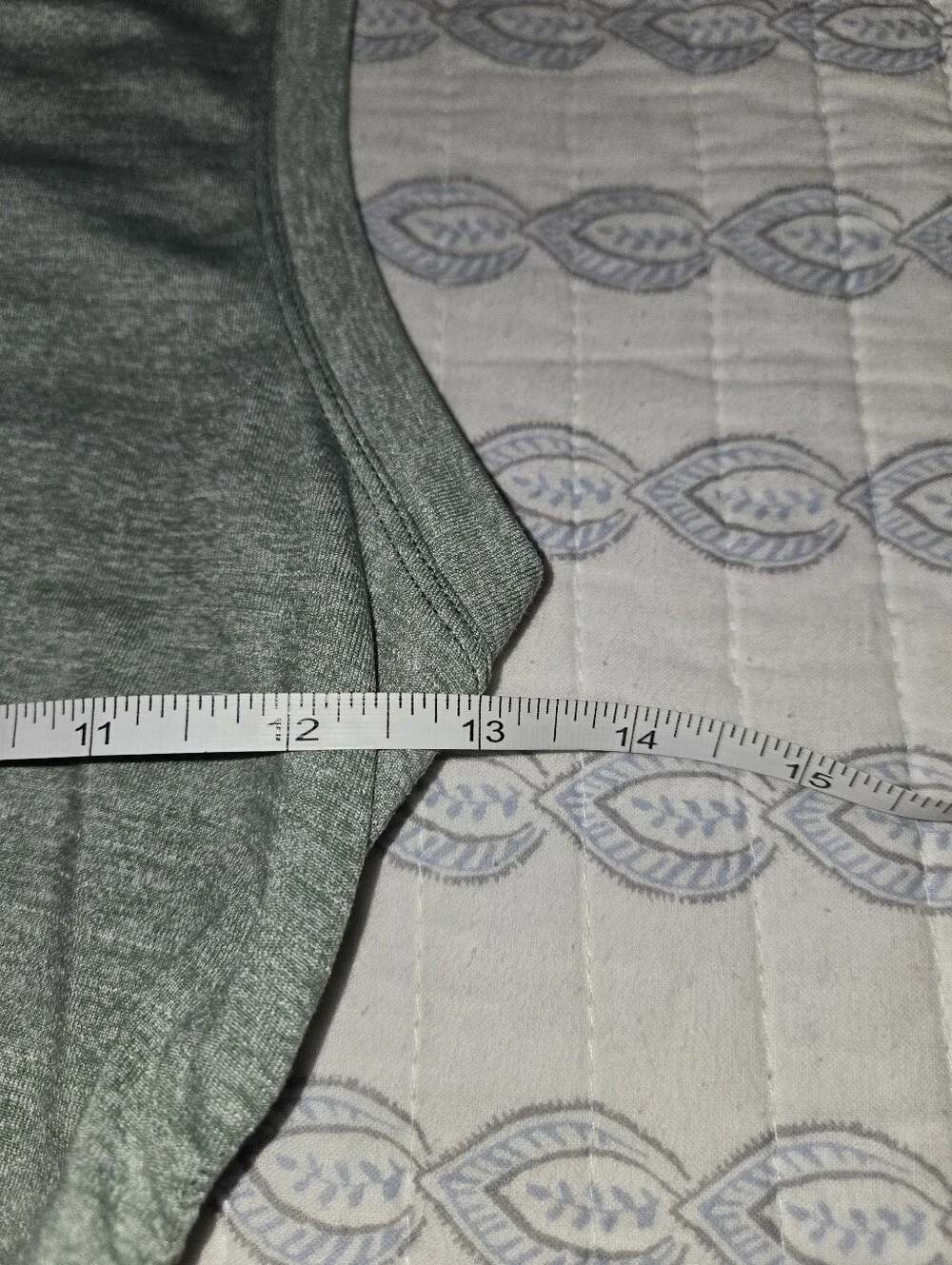 Lululemon License to Train tight-fit Tank Top